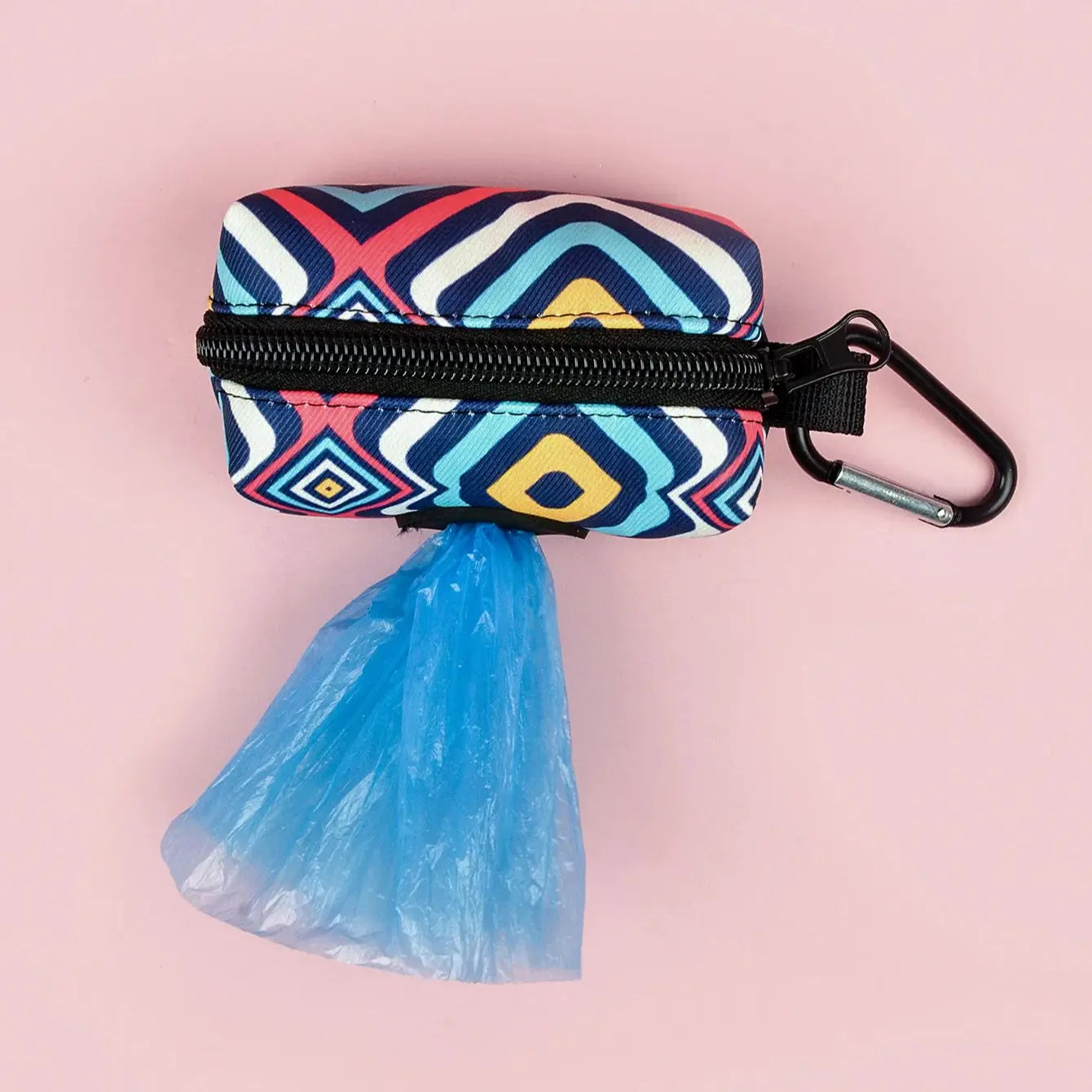 Poop bag dispenser, compatible with any dog ​​leash, cute design (bag roll sold separately)